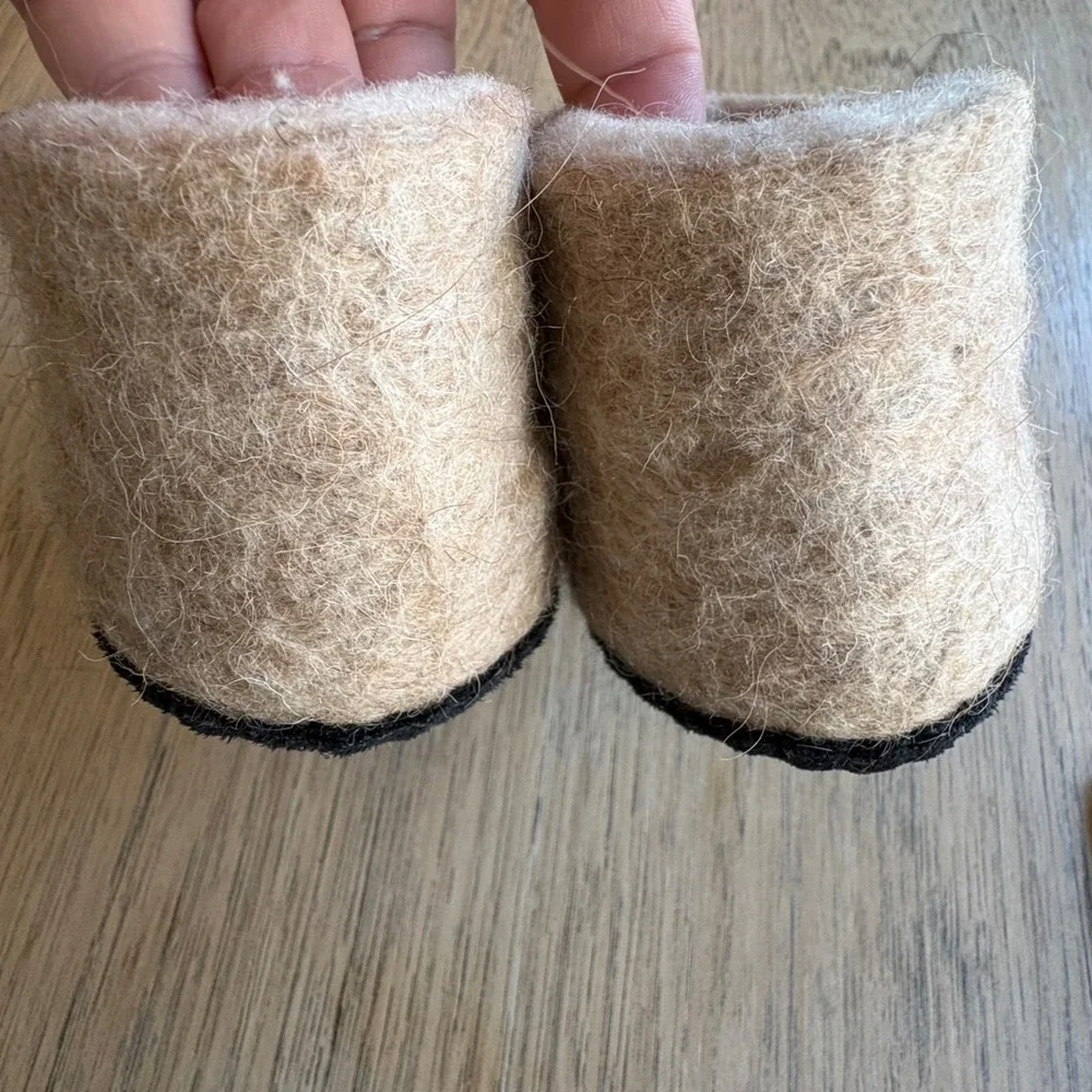 SATCH&SOL Handmade Artisan Wool Felt Mary Jane Slippers Kid Sz 13 Foral Mongolia